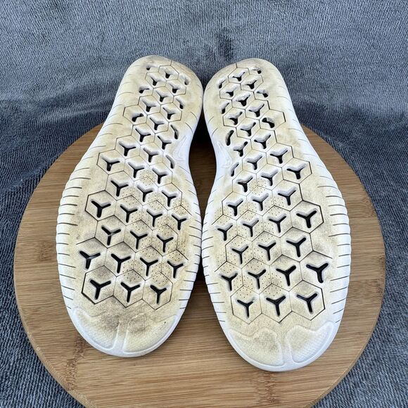 Nike Free RN Flyknit Running Shoes Womens Size 11 Black White 942839-001 - Picture 8 of 10